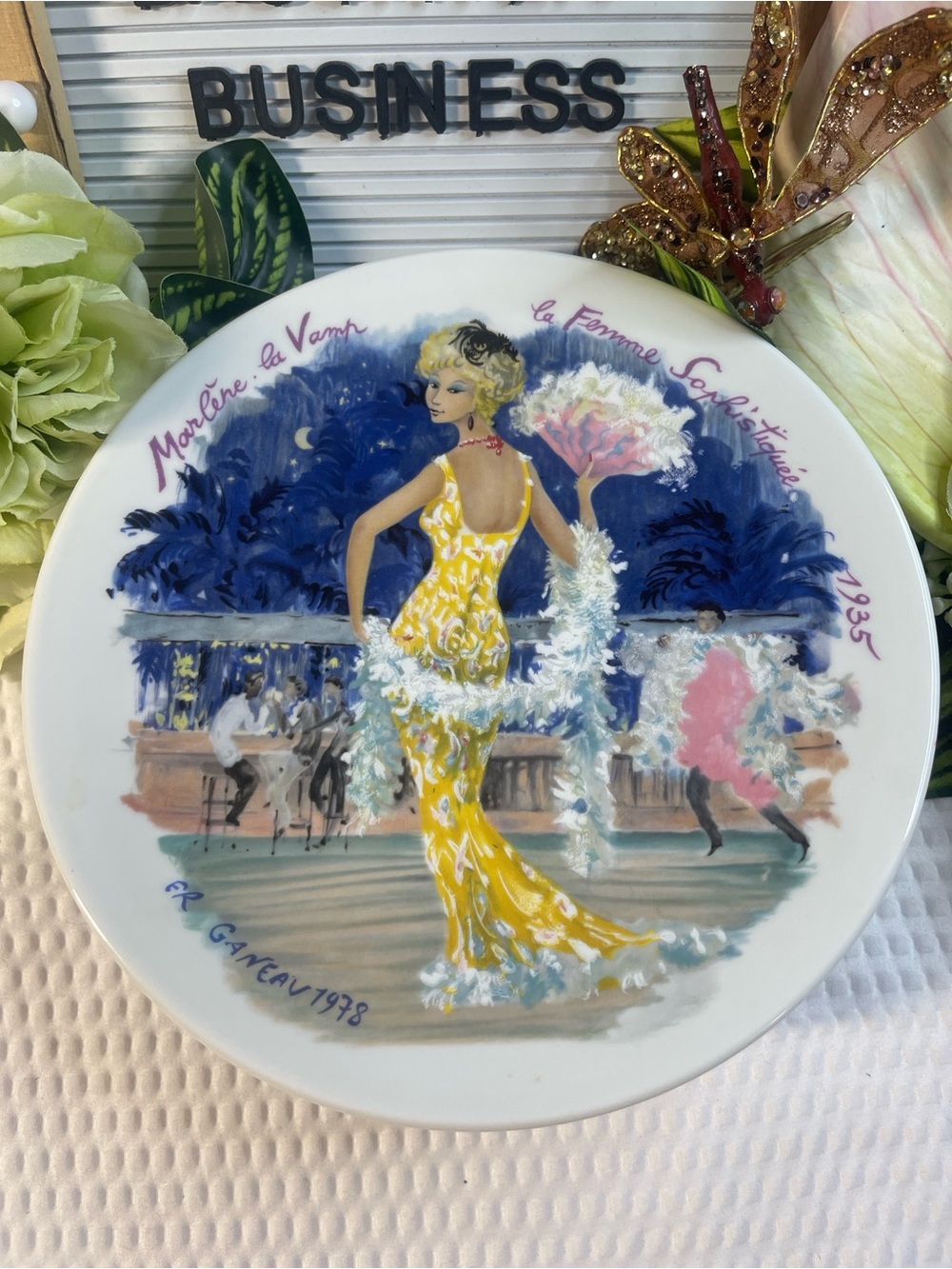 Vintage D’Arceau Limoges Les Femmes Du Siècle 1935 Collector Plate France